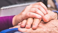 palliative care vs hospice