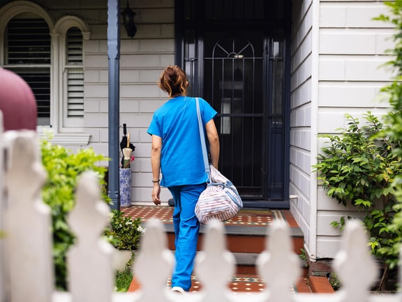 nurse holding bag - bag technique