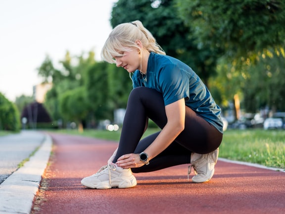 women with hurt ankle - foot ankle ability measure FAAM